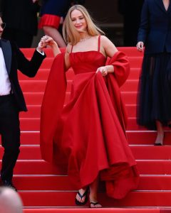 O conforto das celebridades nos luxuosos tapetes vermelhos